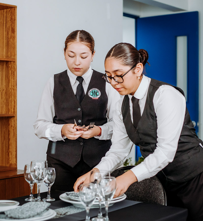 Liceo Técnico José María Narbona Cortés comeduc especilidad servicios dehotelería